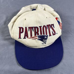 ProLine Authentic New England Patriots RARE Vintage Snapback Hat White Blue Red